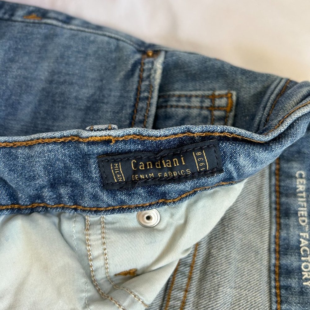 Universal Thread Medium Wash Vintage Straight Leg… - image 7